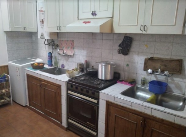 VENTA oportunidad, casa calle Juan José Paso Dorrego Mendoza