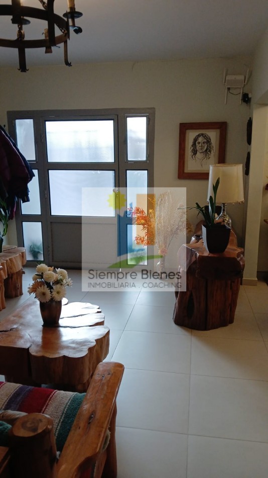 Venta hermosa casa en Bo Maestros ARIZU Godoy Cruz Mendoza