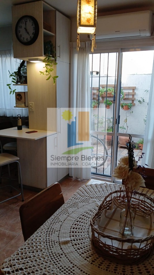 Venta impecable duplex Reconquista Las Heras limite sexta seccion ciudad Mendoza
