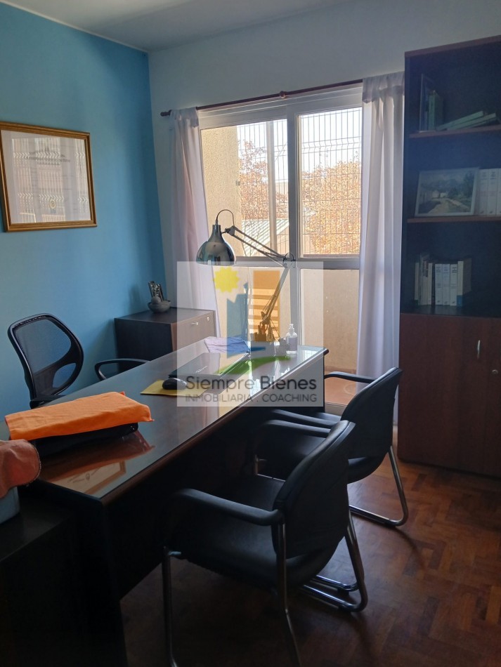 Venta departamento oficina Pedro Molina Mendoza