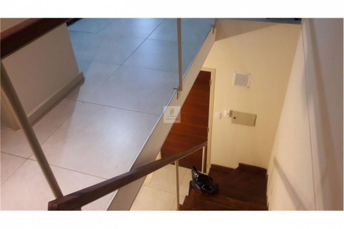 VENTA hermoso duplex en complejo privado del Barrio Bombal Mendoza