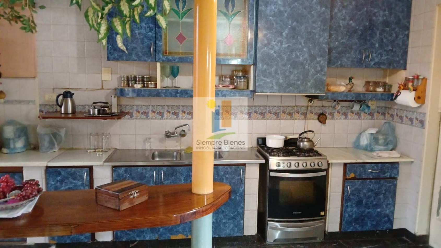 VENTA la mejor casa en plena quinta seccion ciudad Mendoza