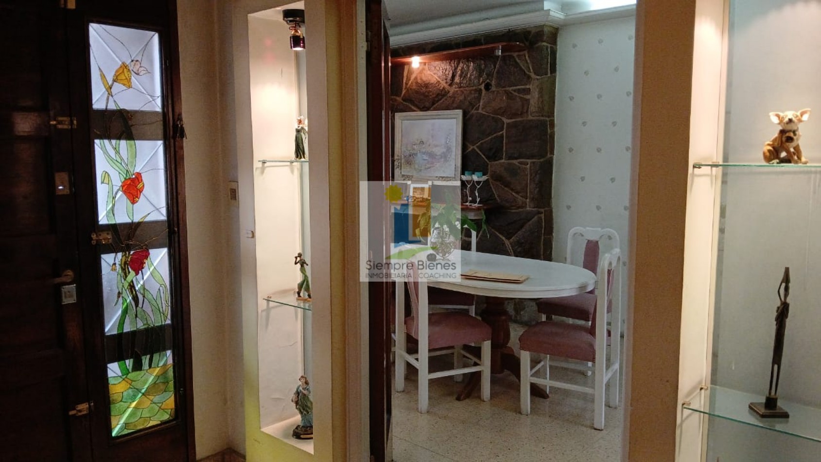 VENTA la mejor casa en plena quinta seccion ciudad Mendoza