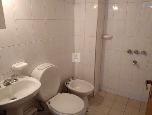 VENTA hermoso departamento 1 dormitorio centro Mendoza