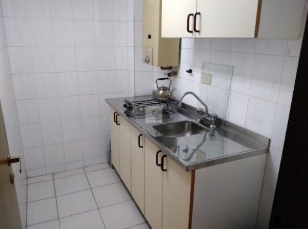 VENTA hermoso departamento 1 dormitorio centro Mendoza