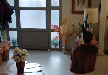 Venta hermosa casa en Bo Maestros ARIZU Godoy Cruz Mendoza