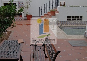 Alquiler distinguida casa en quinta seccion Mendoza